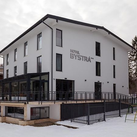 Hotel Bystra Снина Екстер'єр фото