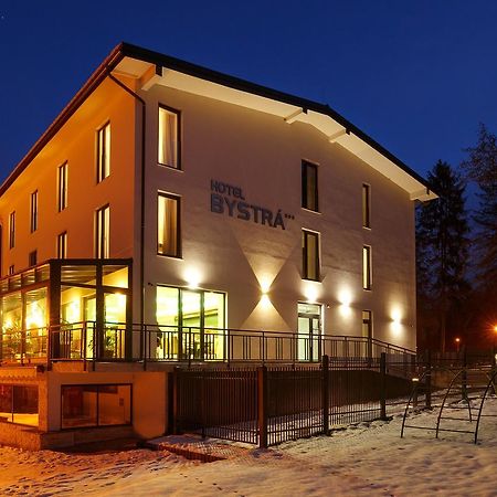 Hotel Bystra Снина Екстер'єр фото