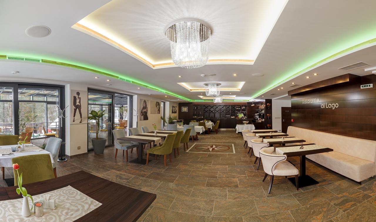Hotel Bystra Снина Екстер'єр фото